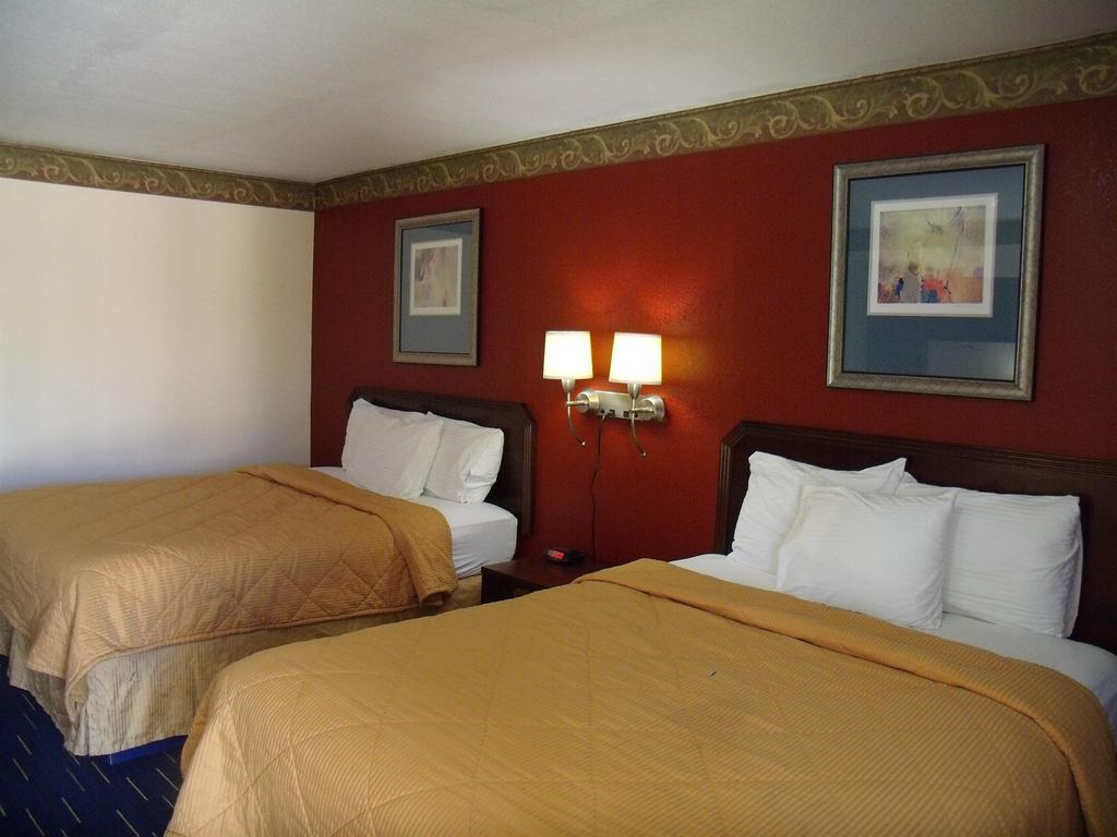 Country Inn Sterling Ngoại thất bức ảnh