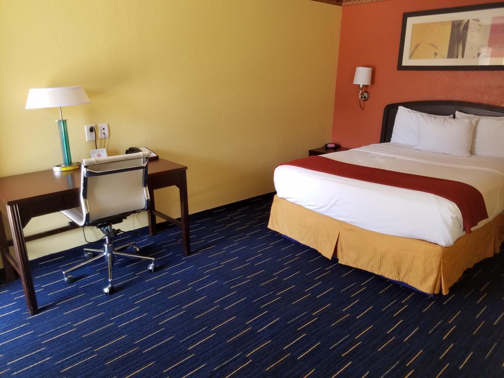 Country Inn Sterling Ngoại thất bức ảnh