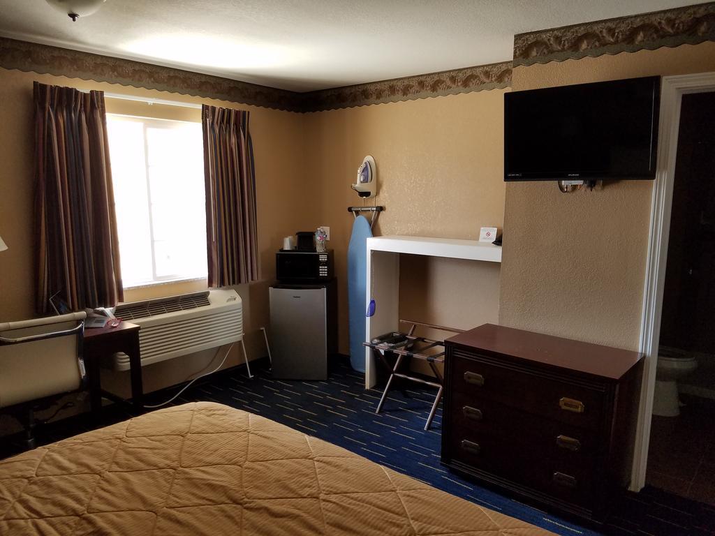Country Inn Sterling Ngoại thất bức ảnh