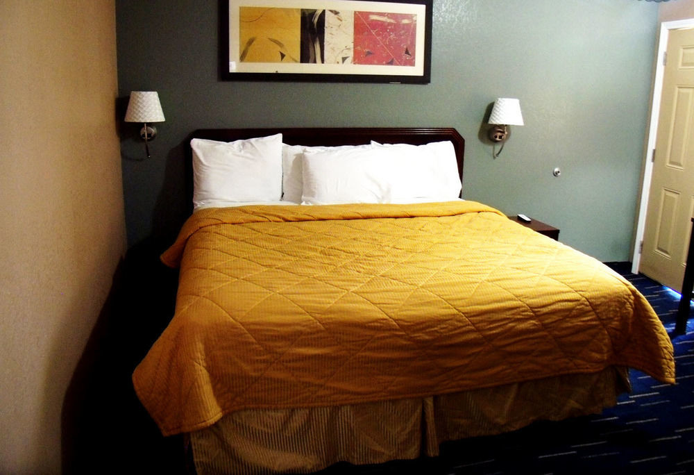 Country Inn Sterling Ngoại thất bức ảnh